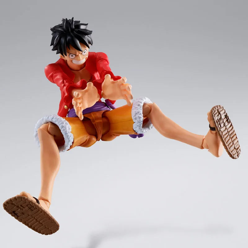Bandai Genuine One Piece Model Kit Anime Figures SHF Monkey D Luffy The Raid on Onigashima Action Figure Collection Model Toys