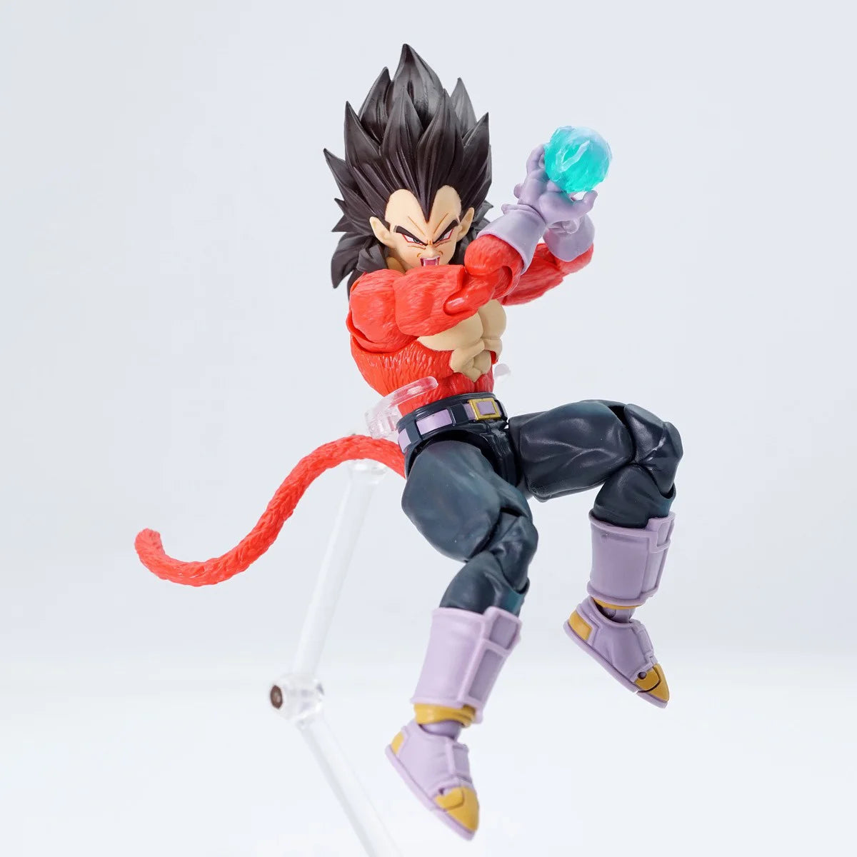 Bandai Genuine Dragon Ball GT Model Kit S.H.Figuarts Super Saiyan 4 Vegeta Action Figure Joints Movable Collection Model Toys