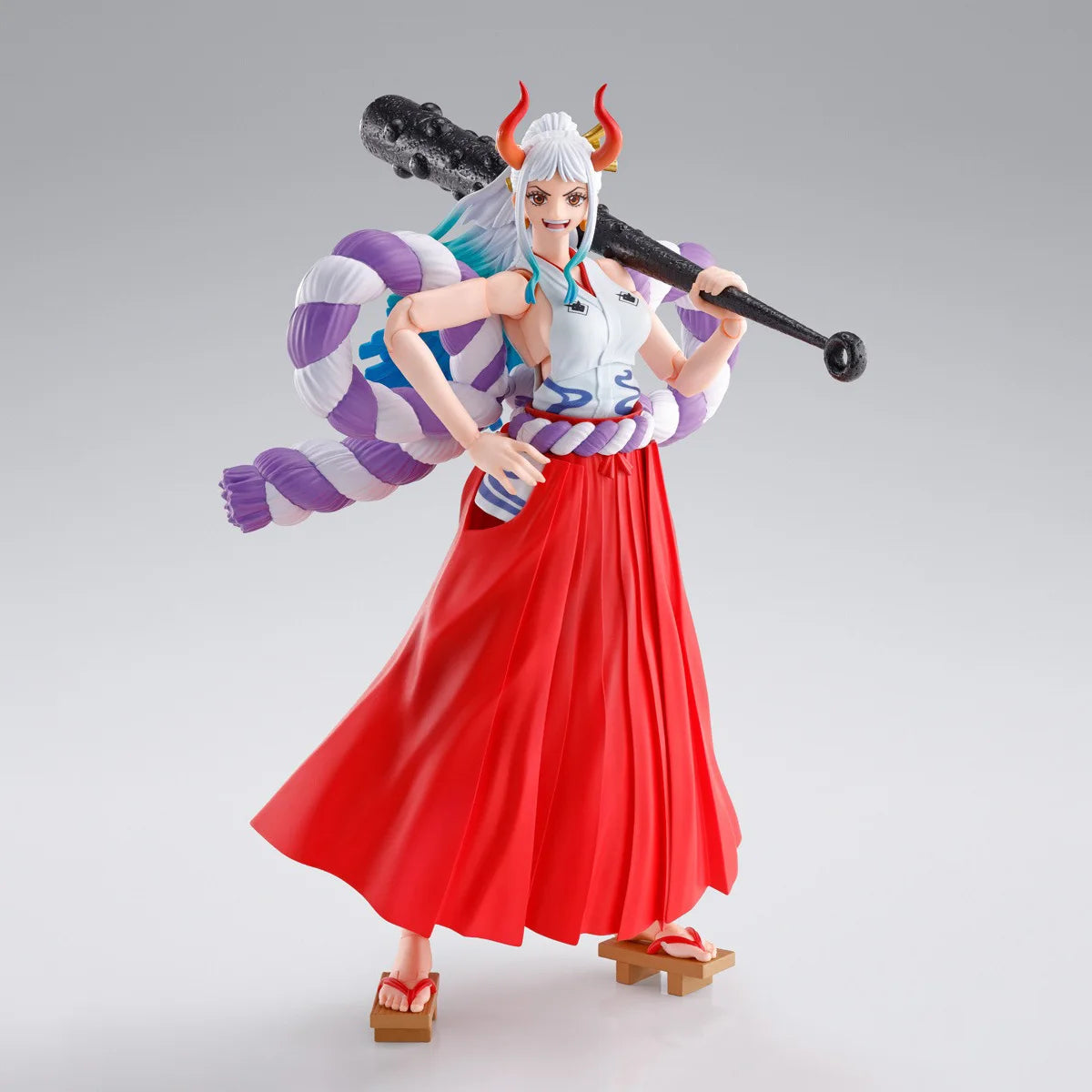 Bandai Genuine One Piece Model Kit Anime Figures SHF Yamato Joints Movable Action Figure Collection Model Toys Christmas Gifts