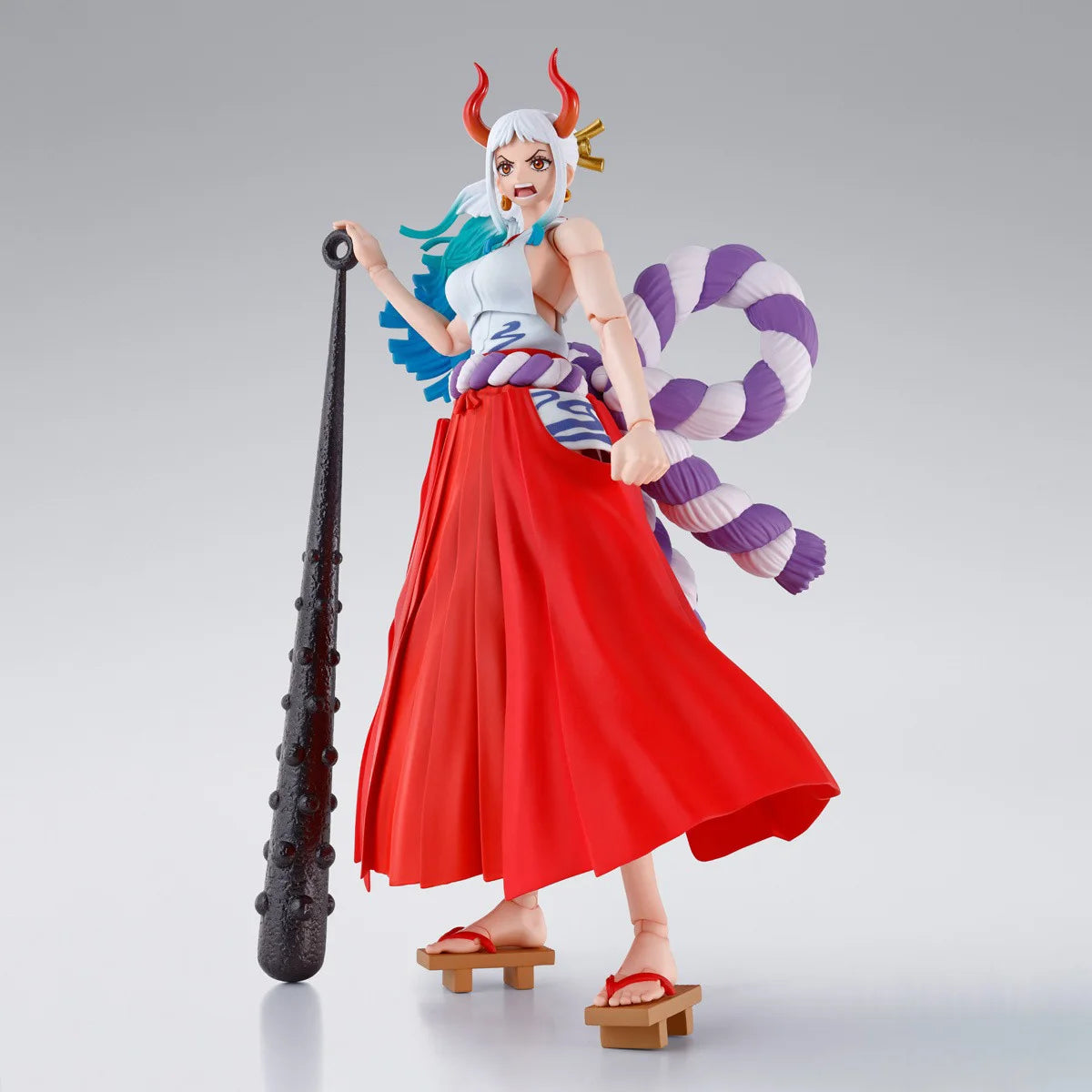 Bandai Genuine One Piece Model Kit Anime Figures SHF Yamato Joints Movable Action Figure Collection Model Toys Christmas Gifts
