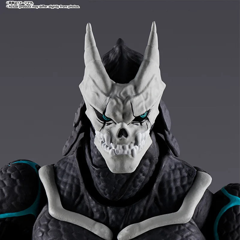 Bandai Genuine Kaiju No. 8 Model Kit Anime Figures SHF Kaiju No. 8 Action Figure Collection Model for Children's Toys Gifts