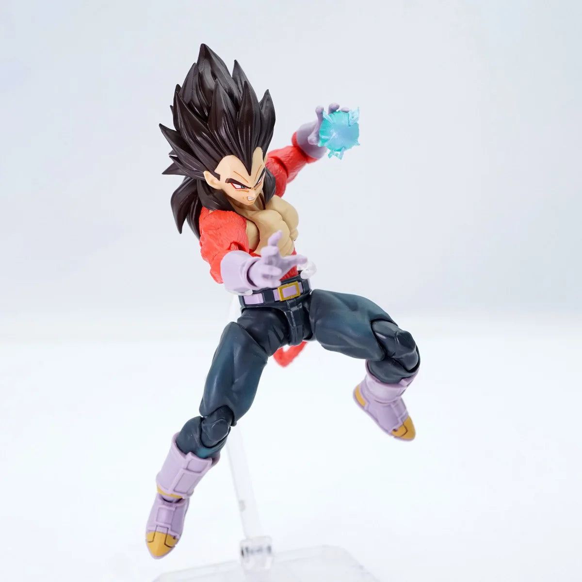 Bandai Genuine Dragon Ball GT Model Kit S.H.Figuarts Super Saiyan 4 Vegeta Action Figure Joints Movable Collection Model Toys