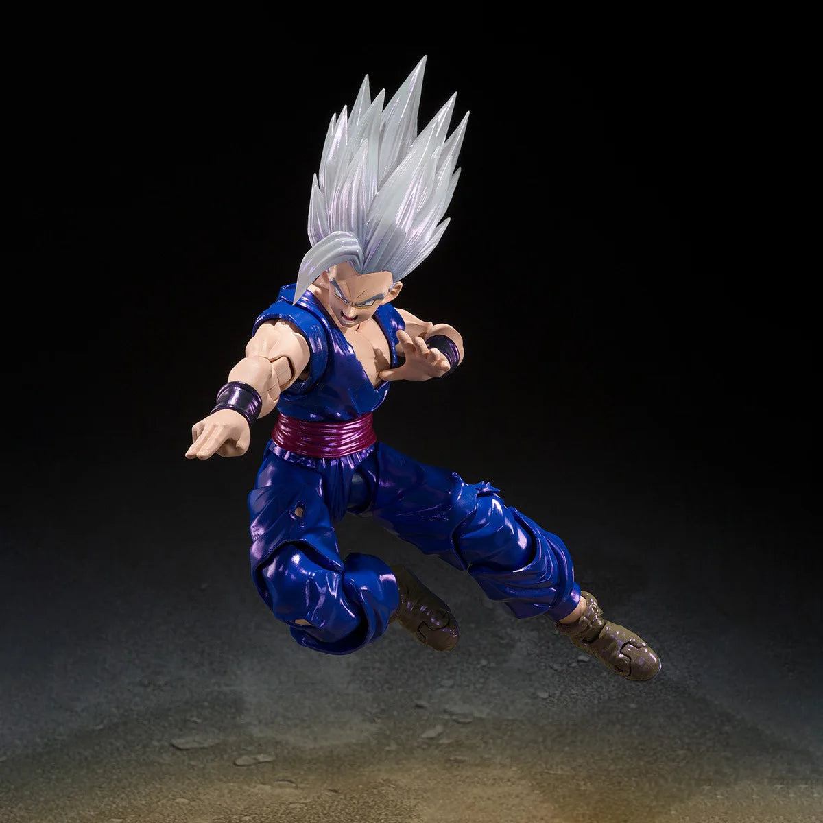 Bandai Genuine Dragon Ball Model Kit Anime Figures SHF Son Gohan Beast SDCC Action Figure Joints Movable Model Boys Toys Gifts
