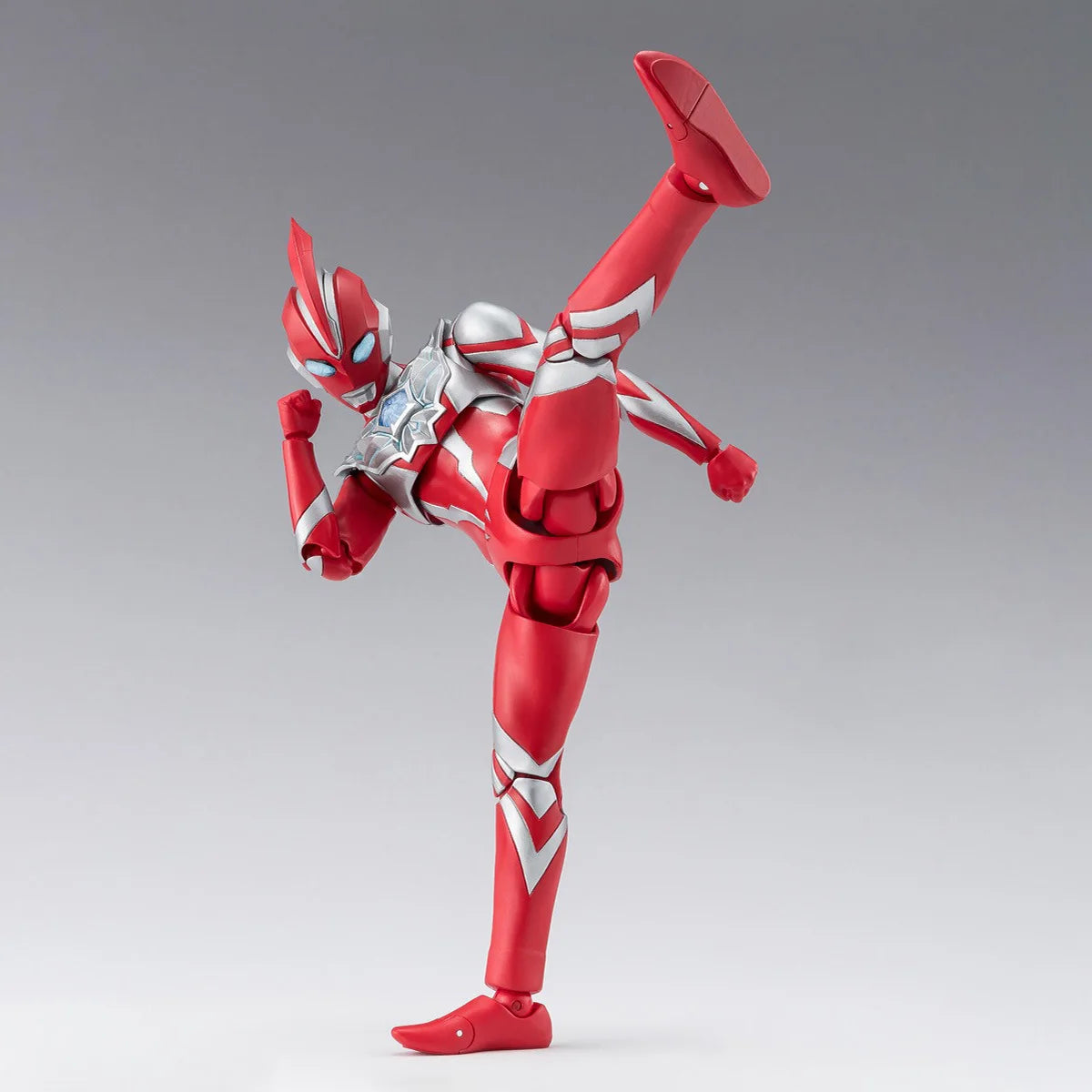 Bandai Genuine Ultraman Omega Model Kit Anime Figures SHF Ultraman Omega Action Figure Joints Movable Model for Boys Toys Gifts