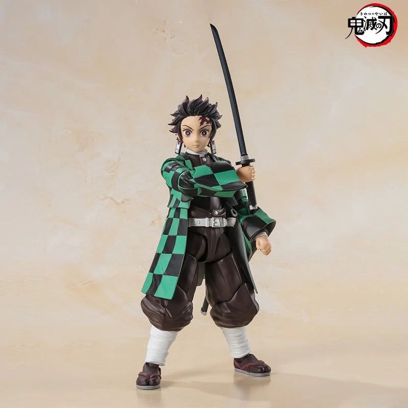 Bandai Genuine Demon Slayer Model Kit Anime Figures SHF Kamado Tanjirou Action Figure Collection Model for Children's Toys Gifts
