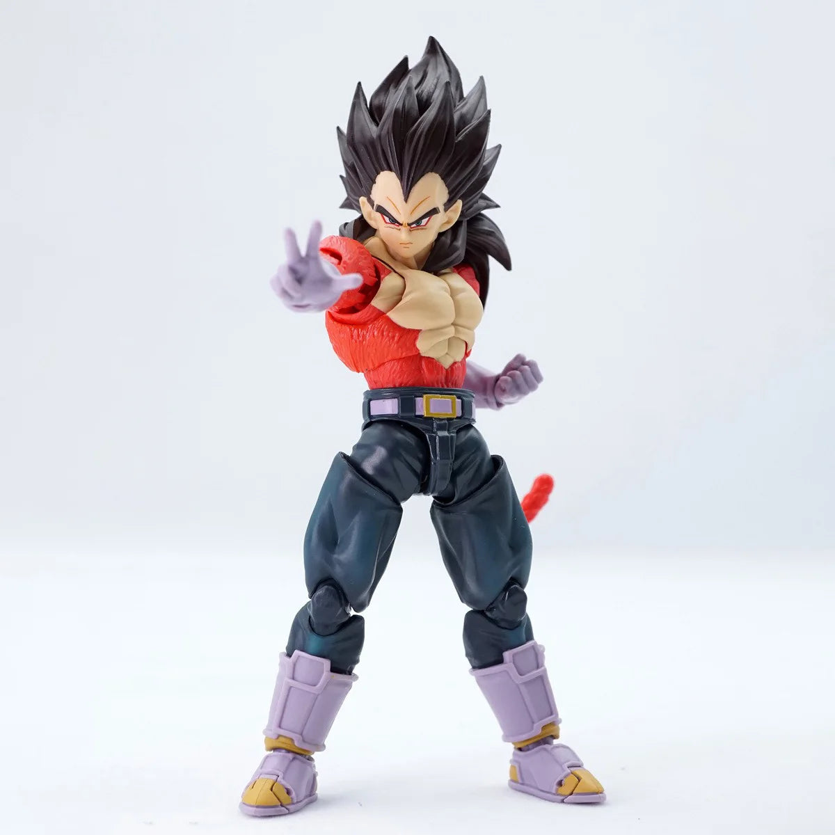 Bandai Genuine Dragon Ball GT Model Kit S.H.Figuarts Super Saiyan 4 Vegeta Action Figure Joints Movable Collection Model Toys